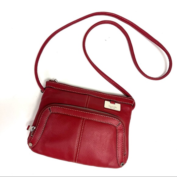 Tignanello Handbags - Tignanello Cranberry Red Leather Crossbody Shoulder Bag